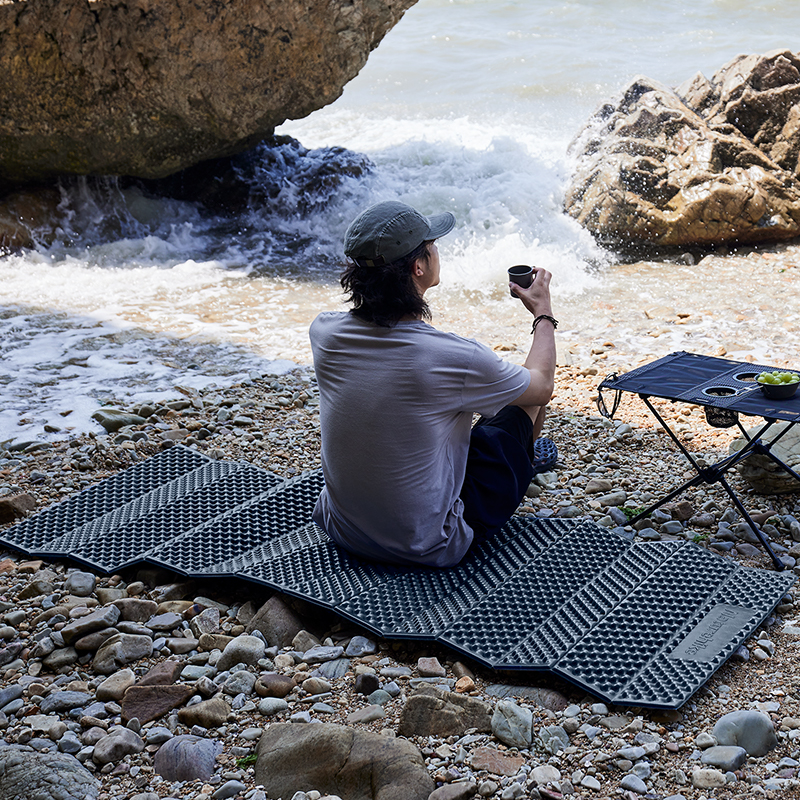 Naturehike rozšířená pěnová karimatka skládací 670g - písková